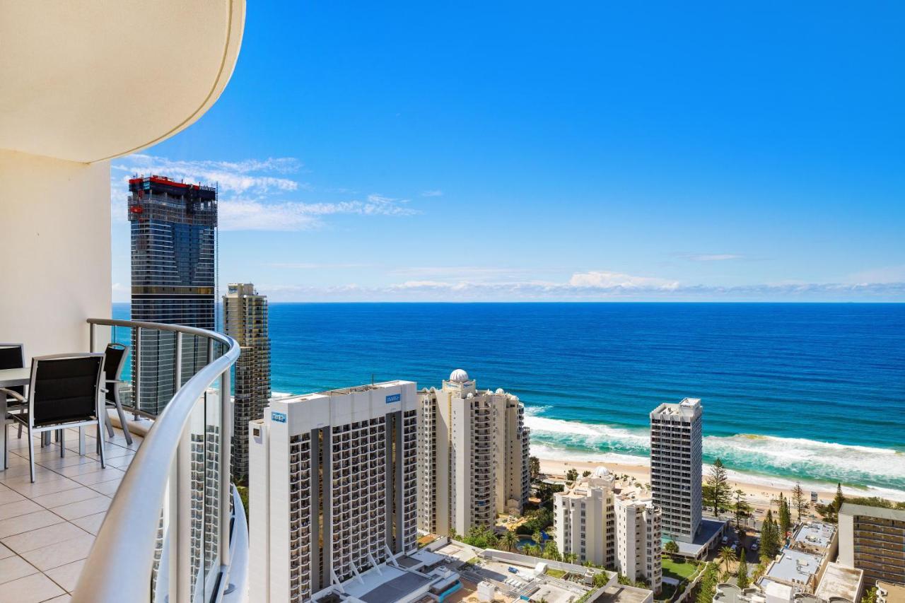 Apartment Chevron Renaissance Managed By Gchs Gold Coast